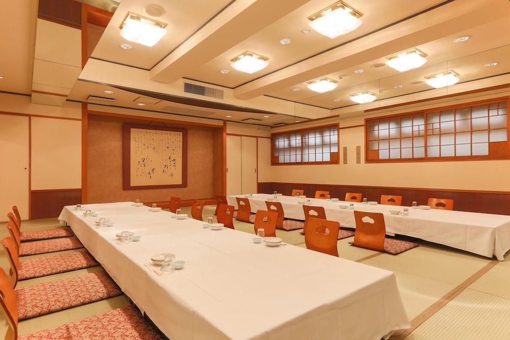 Kochi Sunrise Hotel מראה חיצוני תמונה